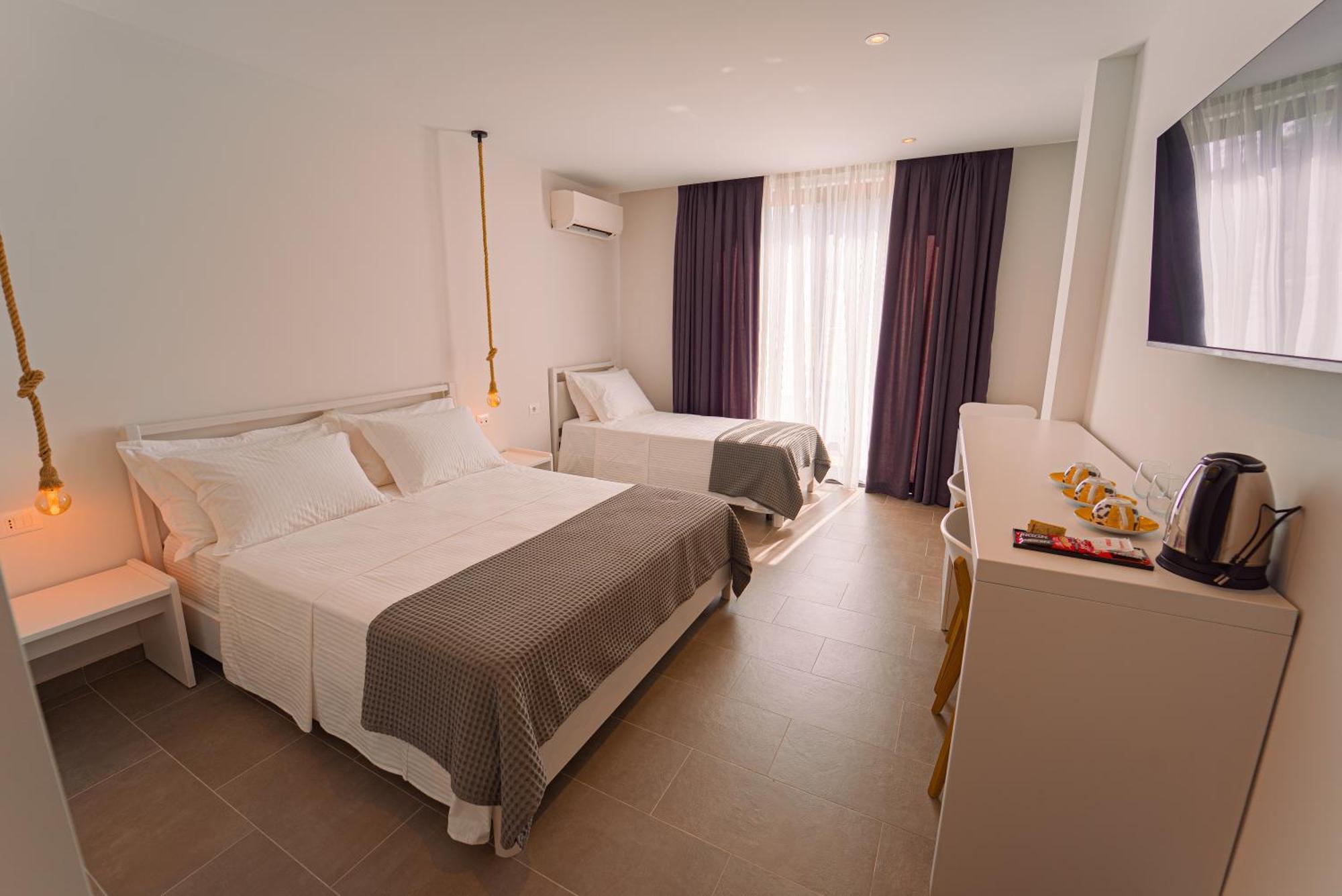 Hotel Vila 19 Dhërmi Εξωτερικό φωτογραφία