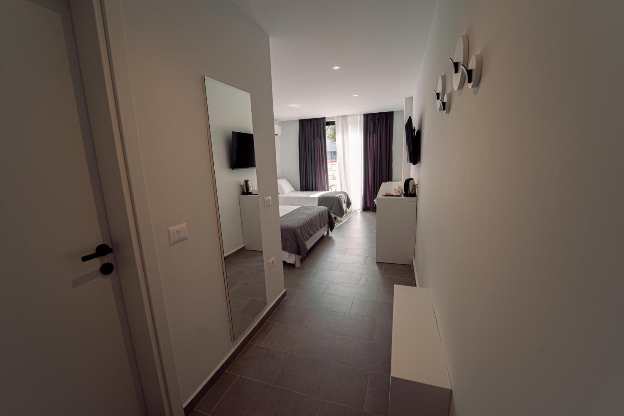 Hotel Vila 19 Dhërmi Εξωτερικό φωτογραφία